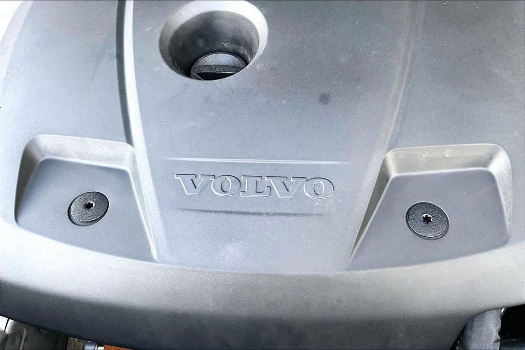 2022 Volvo XC90 Recharge Plug-In Hybrid T8 Inscription 7 Passenger