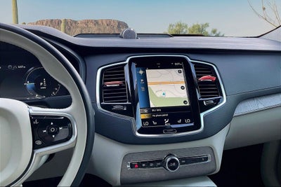 2022 Volvo XC90 Recharge Plug-In Hybrid T8 Inscription 7 Passenger