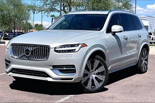 2022 Volvo XC90 Recharge Plug-In Hybrid T8 Inscription 7 Passenger