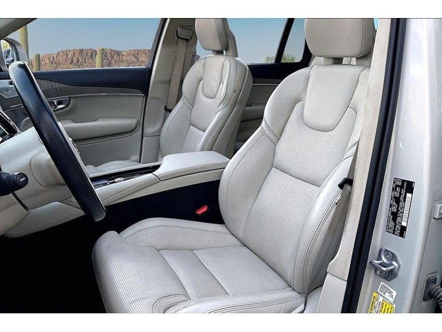 2022 Volvo XC90 Recharge Plug-In Hybrid T8 Inscription 7 Passenger