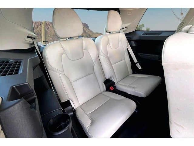 2022 Volvo XC90 Recharge Plug-In Hybrid T8 Inscription 7 Passenger