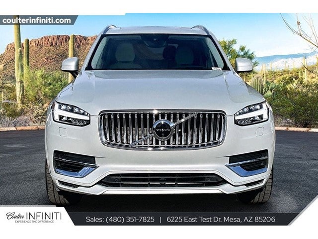 2022 Volvo XC90 Recharge Plug-In Hybrid T8 Inscription 7 Passenger