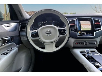 2022 Volvo XC90 Recharge Plug-In Hybrid T8 Inscription 7 Passenger