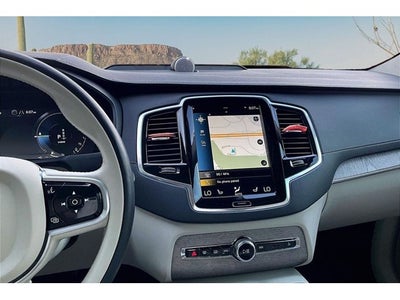 2022 Volvo XC90 Recharge Plug-In Hybrid T8 Inscription 7 Passenger