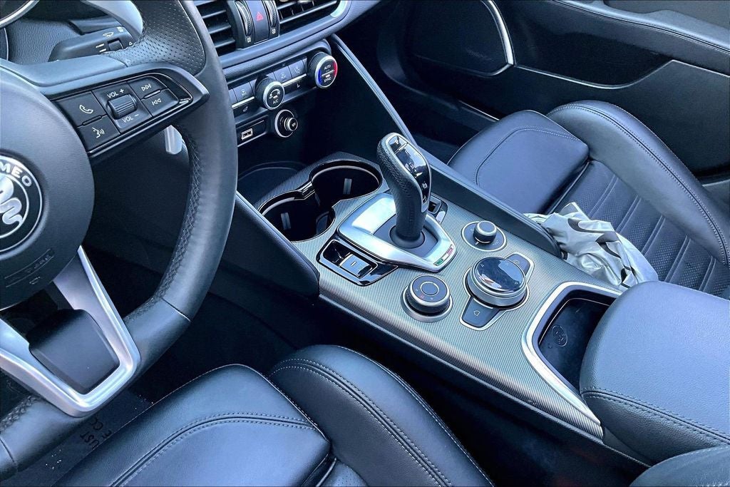 2023 Alfa Romeo Giulia Veloce
