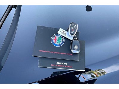 2023 Alfa Romeo Giulia Veloce