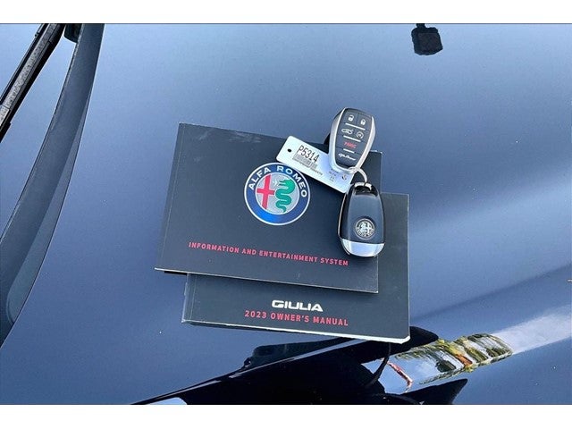 2023 Alfa Romeo Giulia Veloce