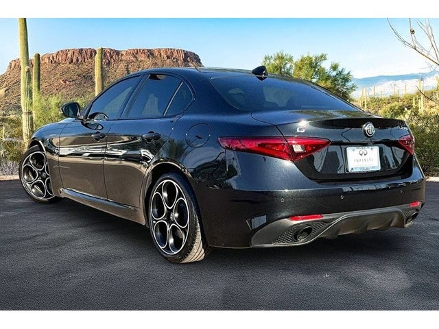 2023 Alfa Romeo Giulia Veloce