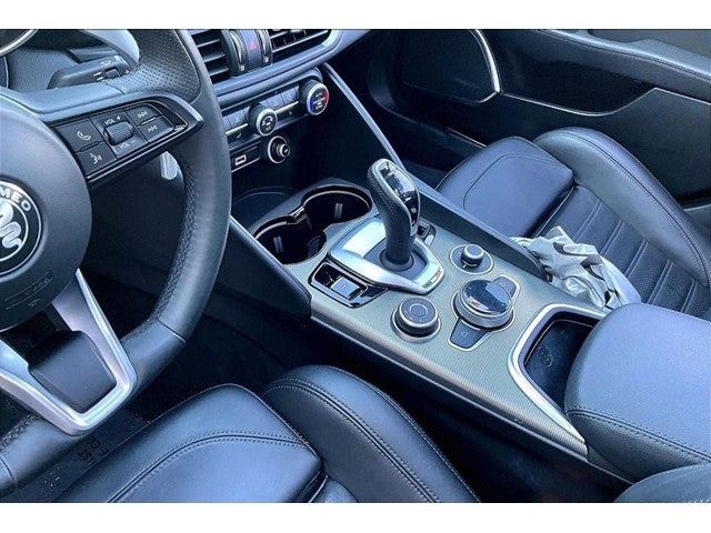 2023 Alfa Romeo Giulia Veloce