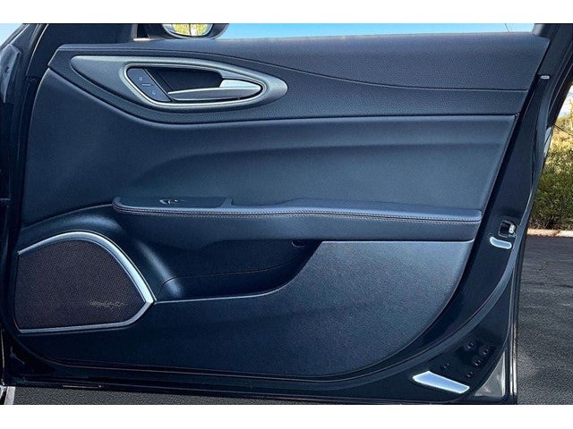 2023 Alfa Romeo Giulia Veloce