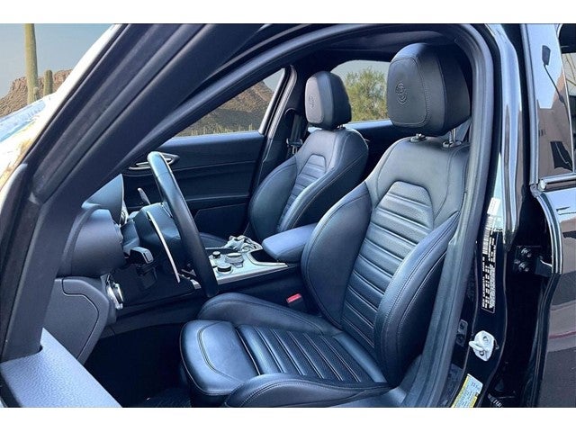 2023 Alfa Romeo Giulia Veloce