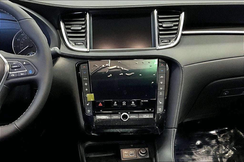 2025 INFINITI QX55 Essential AWD