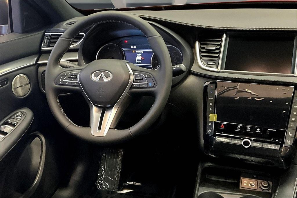 2025 INFINITI QX55 Essential AWD