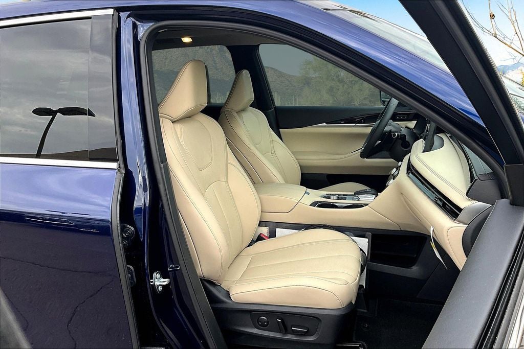 2025 INFINITI QX60 Pure FWD