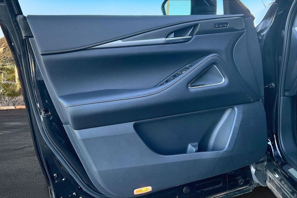 2025 INFINITI QX60 Luxe FWD