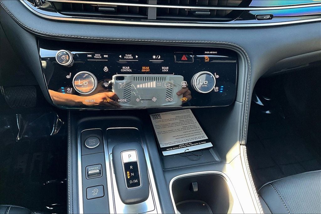 2025 INFINITI QX60 Luxe AWD