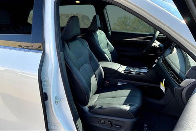 2025 INFINITI QX60 Luxe AWD