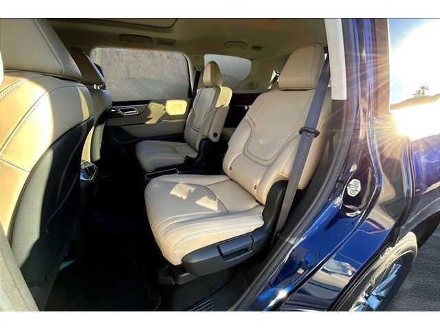 2025 INFINITI QX80 Pure 4WD