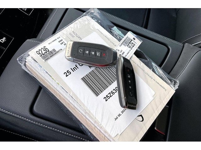 2025 INFINITI QX80 Luxe 2WD