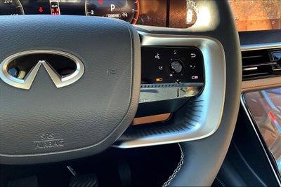 2025 INFINITI QX80 Luxe 4WD