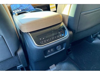 2025 INFINITI QX80 Luxe 4WD